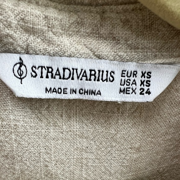 Stradavarius linen t-shirt - Picture 3 of 3